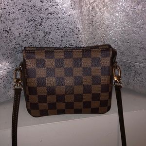 Louis Vuitton Crossbody